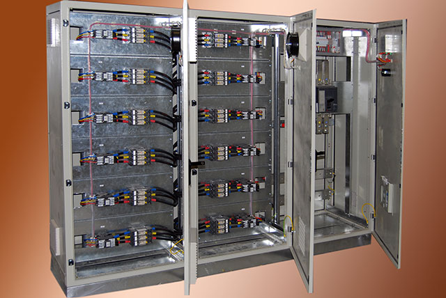 AUTOMATIC POWER FACTOR CORRECTION PANEL (APFC) « EAMFCO