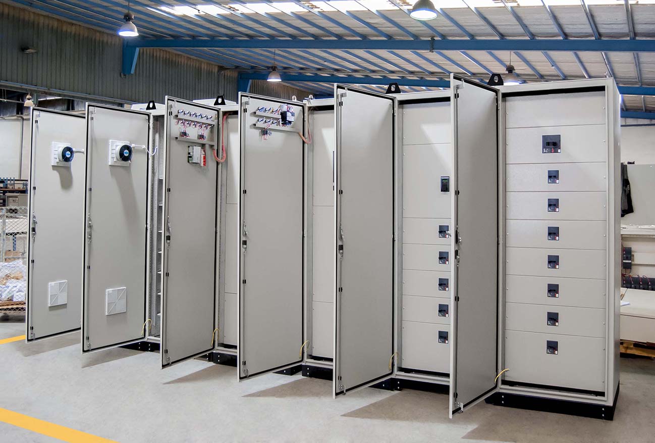 Motor Control Centers and MCC manufactured by EAMFCO in Saudi Arabia