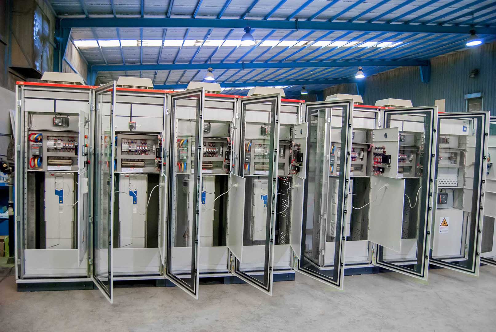 Low Voltage Motor Control MCC manufactured by EAMFCO in Saudi Arabia